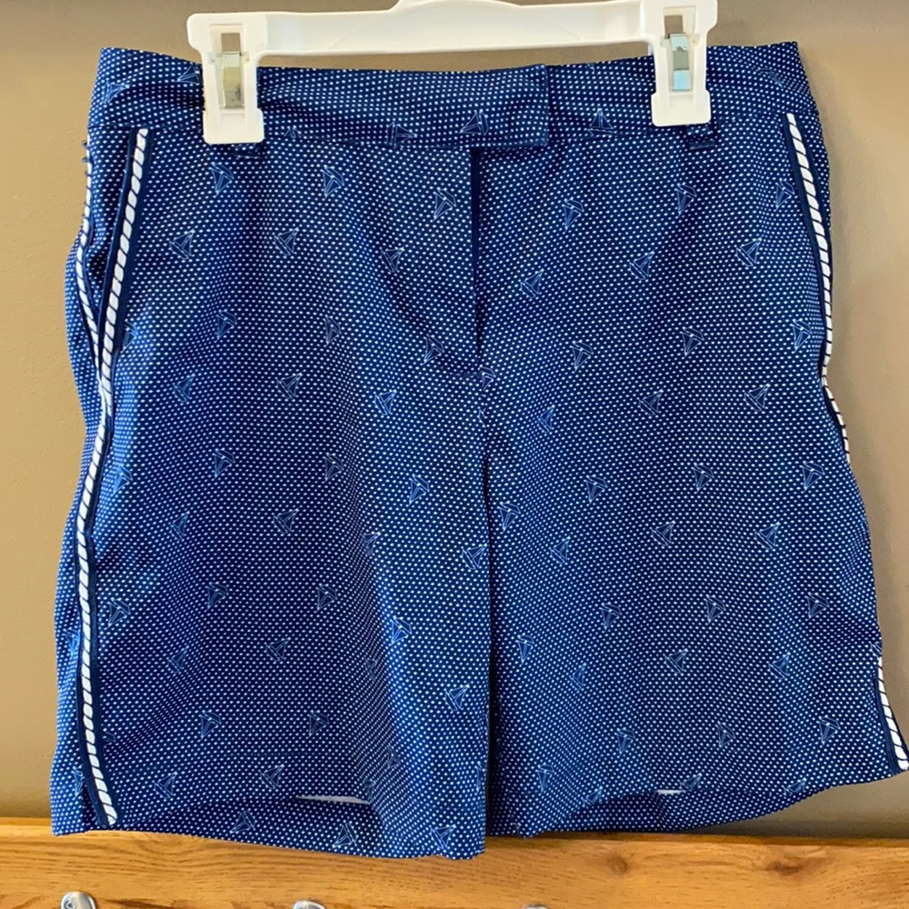 Women’s golf shorts